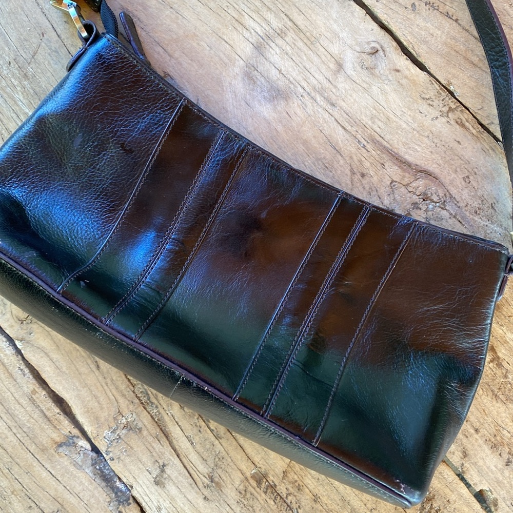 Vintage Aigner black leather handbag - Picture 9 of 14